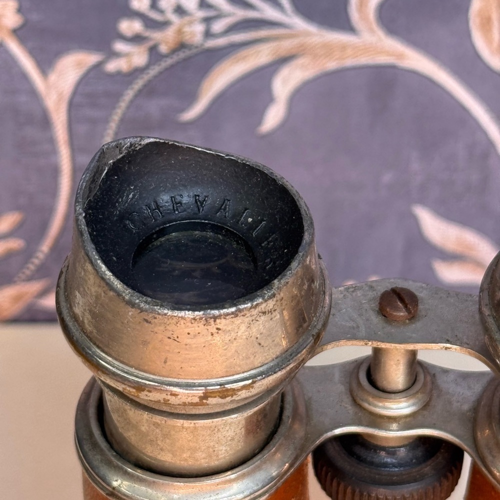 Antique Estate Brown Leather and Metal Opera Binoculars Made in France - Picture 12 of 13